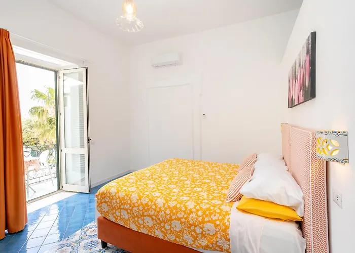 Casa Consilla 게스트하우스 4*